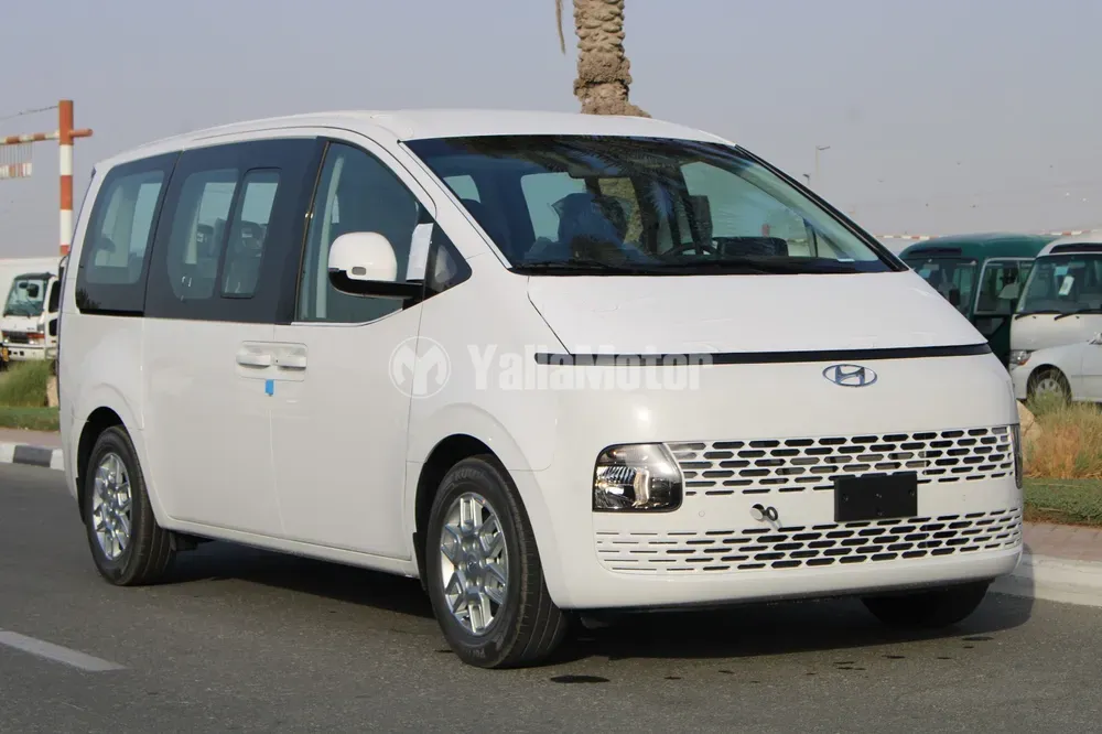 Hyundai Staria 2025 With Driver